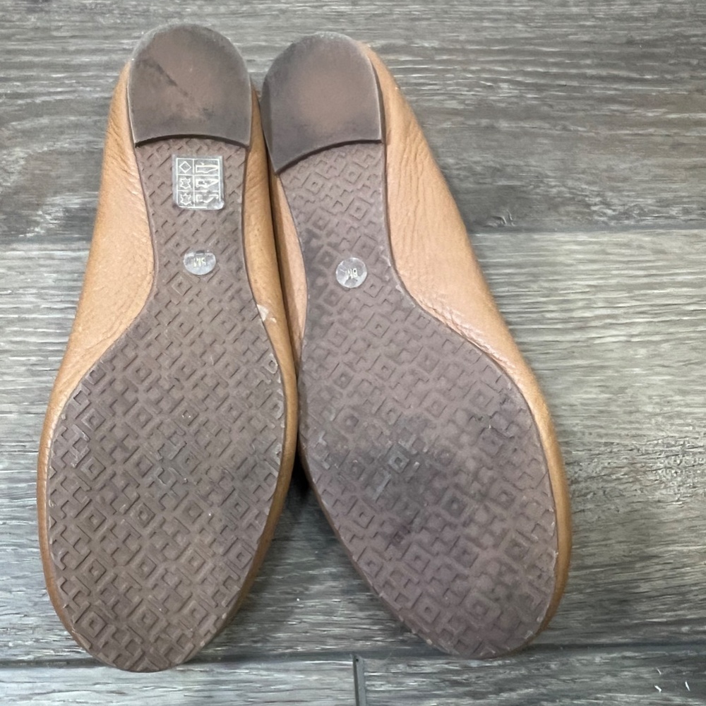 Tory Burch Tumbled Leather Reva Ballet Flats Royal Tan/Gold Size 8 - Picture 11 of 14
